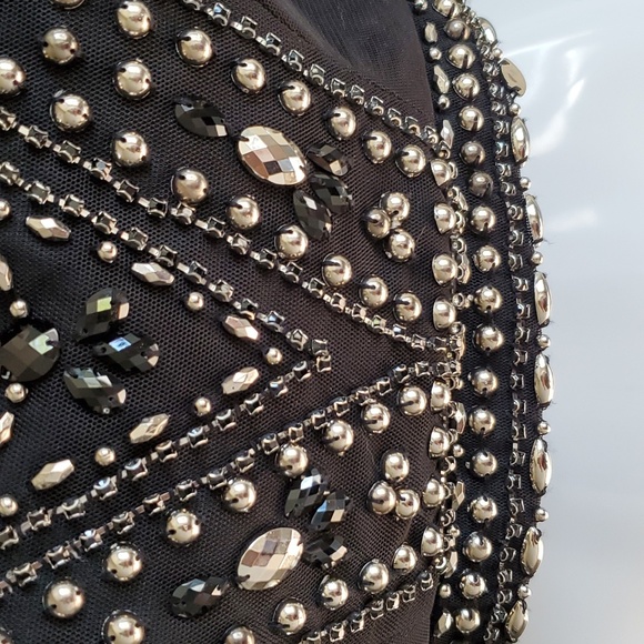 NWOT  City Studio midriff back lace up top. - Picture 3 of 10